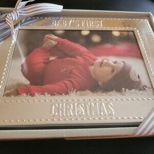 Carter’s Baby’s First Christmas frame